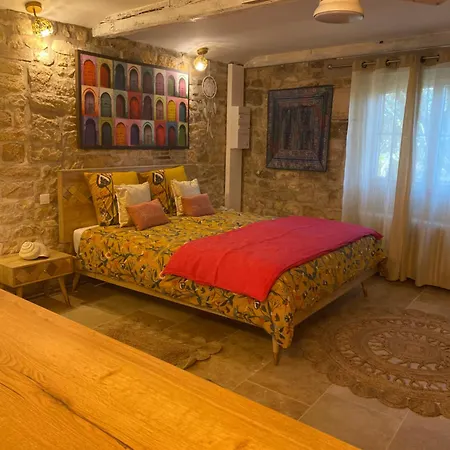 Les Carillons Du Bois De L'orme * Les Pechs-du-Vers