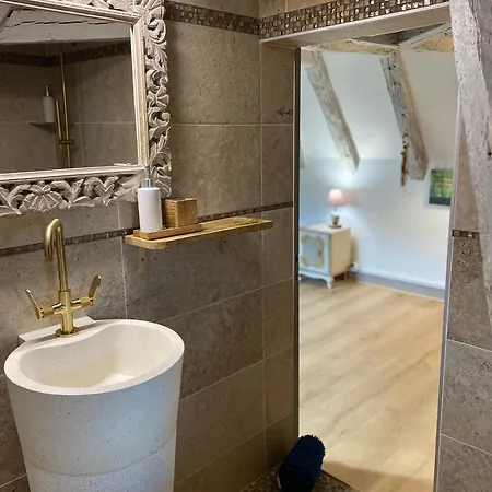 Tatil Evi Les Carillons Du Bois De L'orme Les Pechs-du-Vers