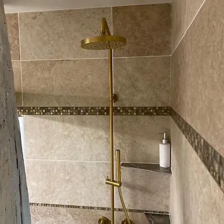 Les Carillons Du Bois De L'orme Tatil Evi Les Pechs-du-Vers