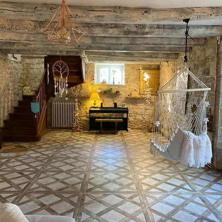 Les Carillons Du Bois De L'orme Tatil Evi Les Pechs-du-Vers