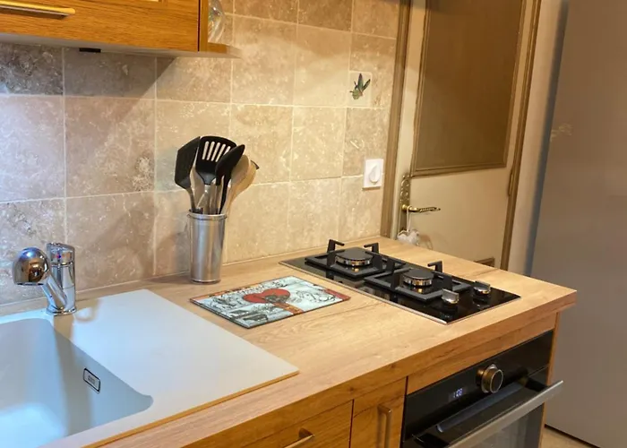 Les Carillons Du Bois De L'orme * Les Pechs-du-Vers