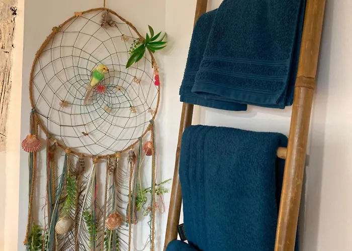 Les Carillons Du Bois De L'orme Hébergement de vacances Les Pechs-du-Vers