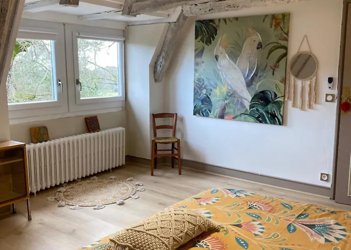 Les Carillons Du Bois De L'orme Hébergement de vacances Les Pechs-du-Vers