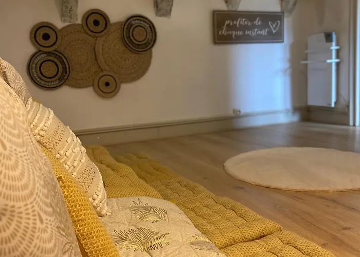 Les Carillons Du Bois De L'orme Hébergement de vacances *