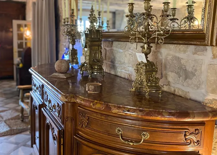 Les Carillons Du Bois De L'orme Hébergement de vacances Les Pechs-du-Vers