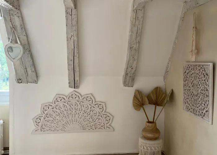 Holiday home Les Carillons Du Bois De L'orme Les Pechs-du-Vers